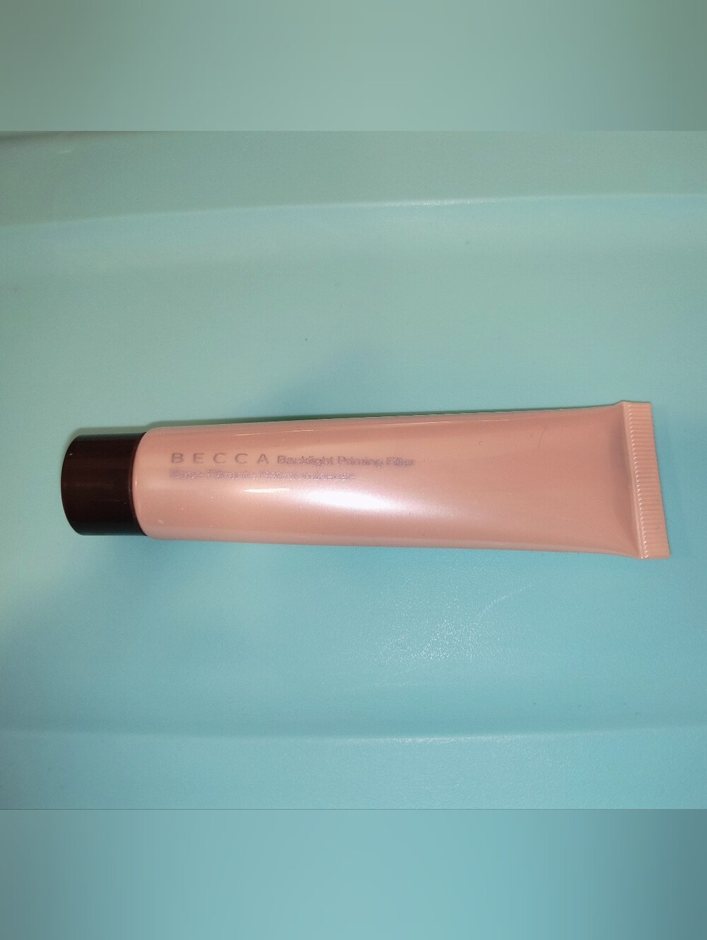 BECCA Backlight Priming Filter Illuminating Face Primer